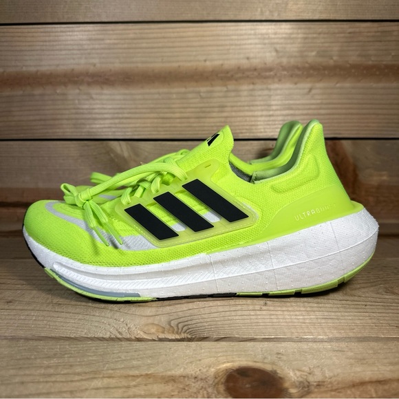NEW Mens Size 8 Adidas Ultraboost Light “Lucid Lemon” Running Shoes IE1767 - Picture 2 of 9